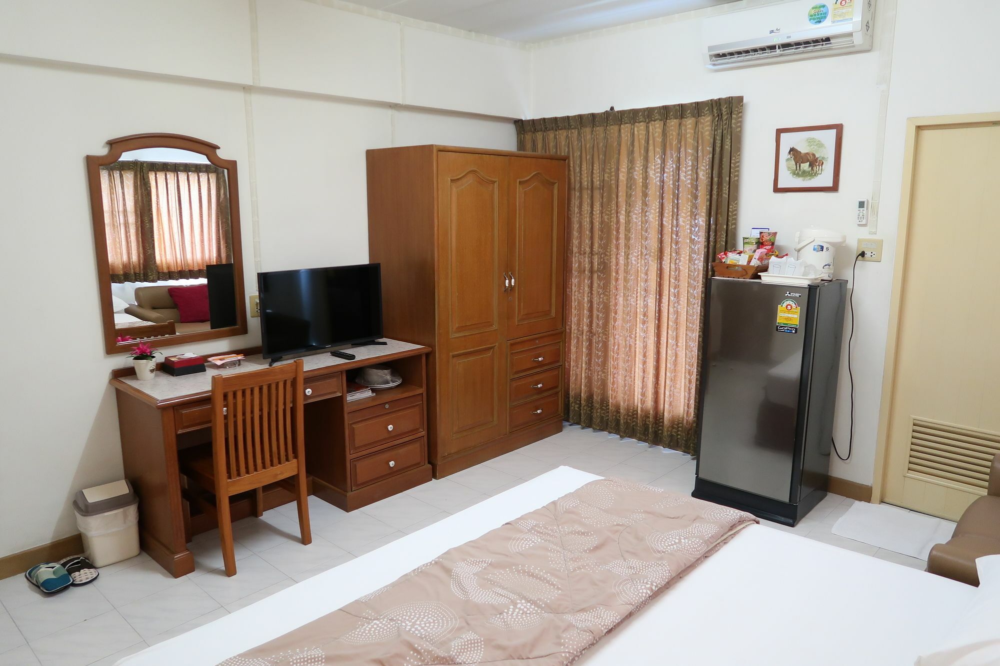 Phawana Sweet Hotel Bangkok Extérieur photo