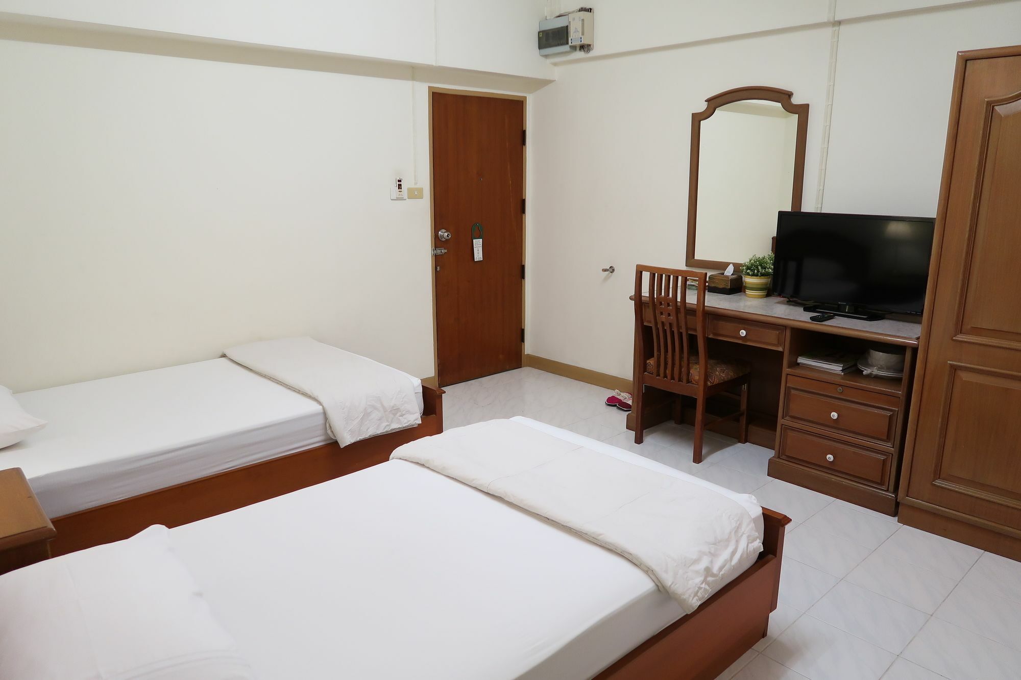 Phawana Sweet Hotel Bangkok Extérieur photo