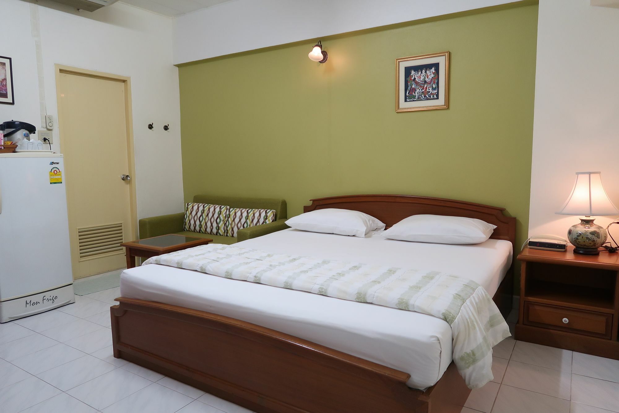 Phawana Sweet Hotel Bangkok Extérieur photo